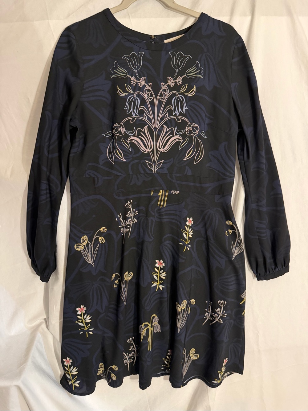 #586 Women's Loft Navy Floral Long-Sleeve Dress
